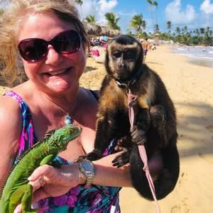 Meet your Posher, Laura